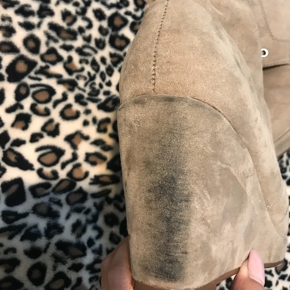 Tan booties - Picture 3 of 3
